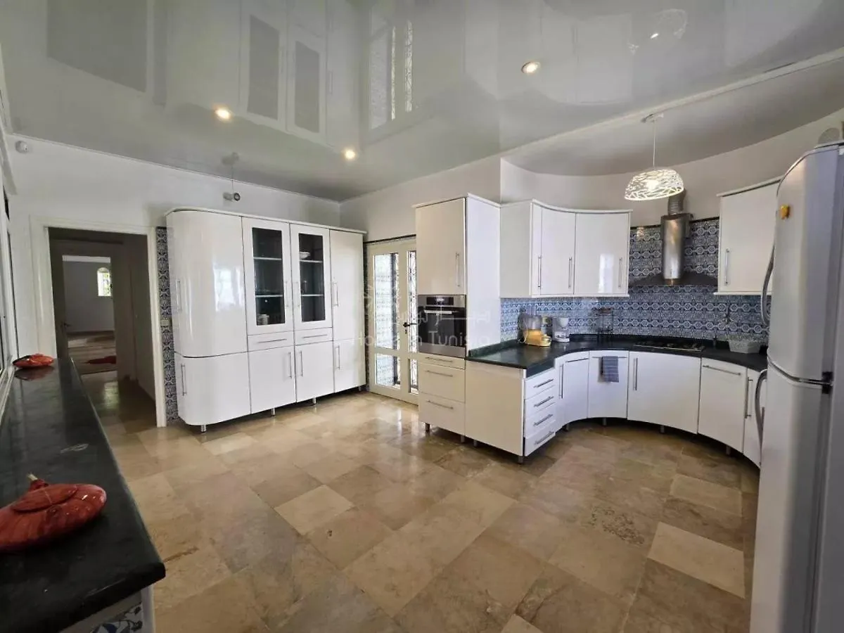 Location Saisonniere Villa Tantana Kasnadar Tunisia