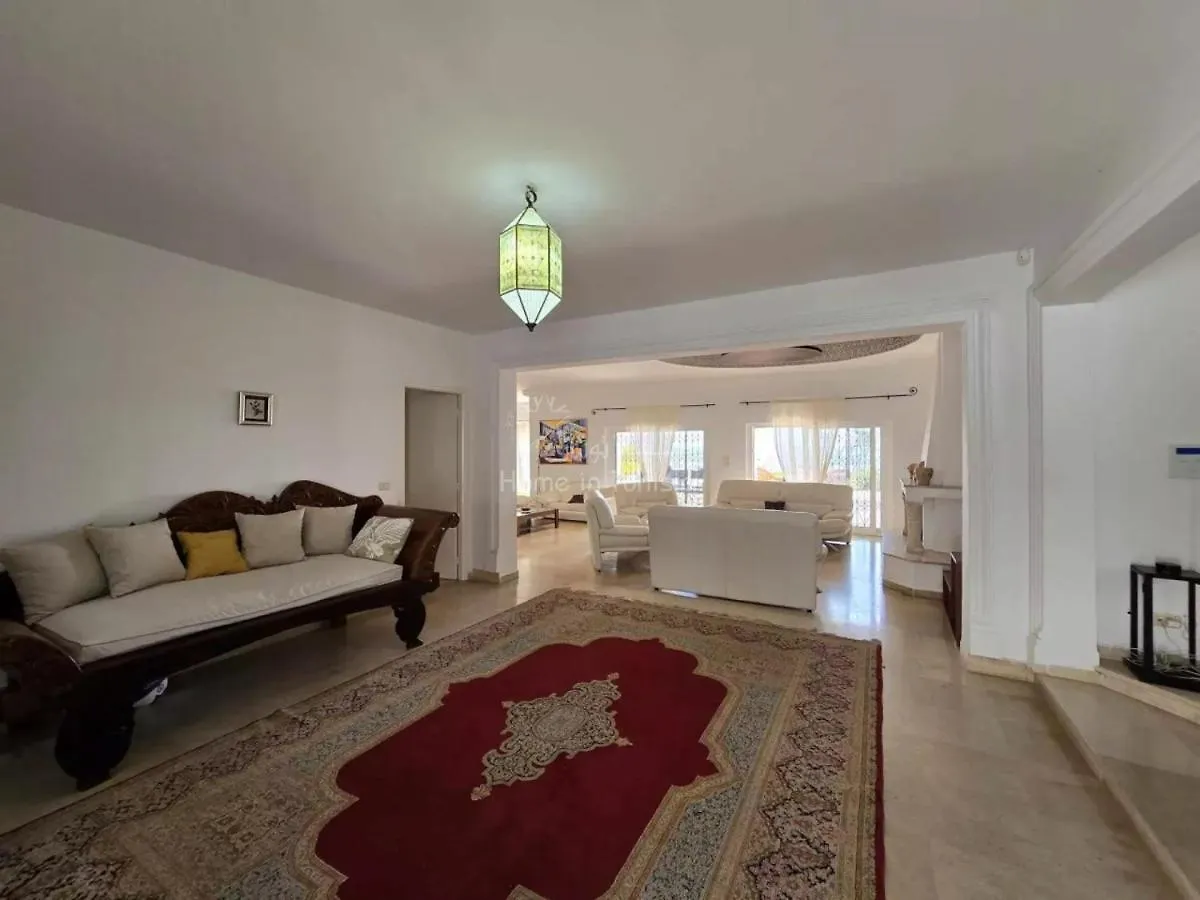 Location Saisonniere Villa Tantana Kasnadar
