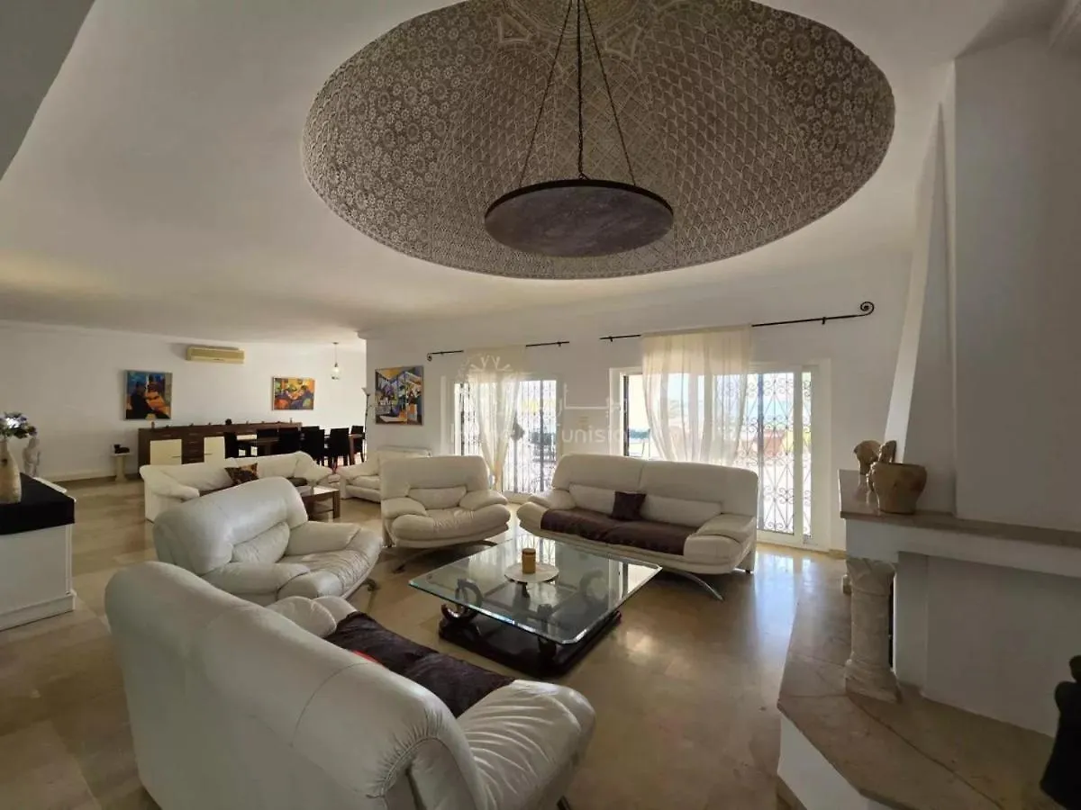 Location Saisonniere Villa Tantana Kasnadar